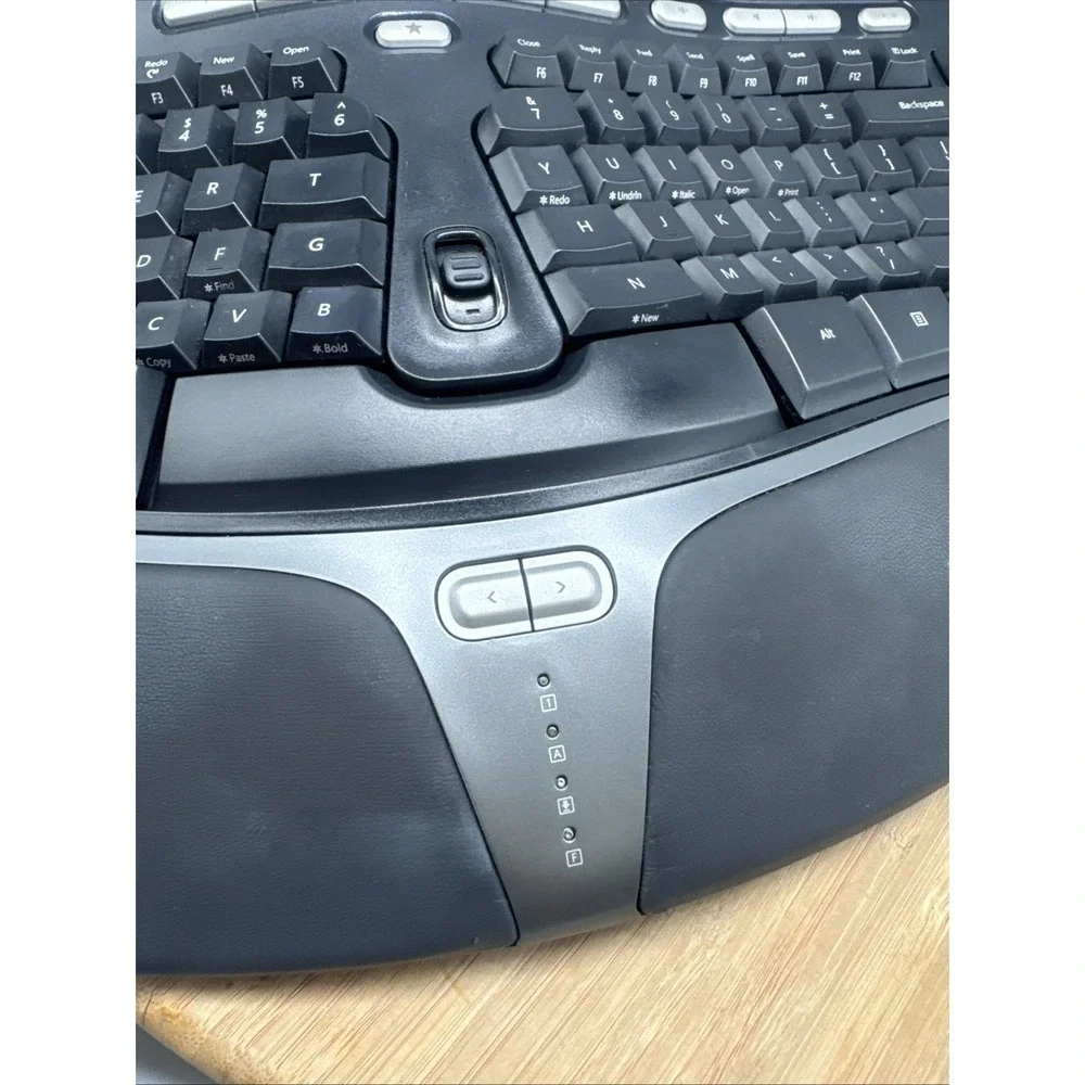 Microsoft Keyboard 4000 v1.0 Natural Ergonomic USB Wired KU-0462 Tested